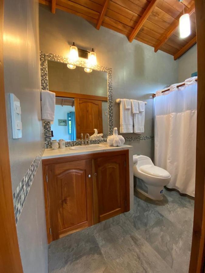 The Isabela Beach House Puerto Villamil Ngoại thất bức ảnh