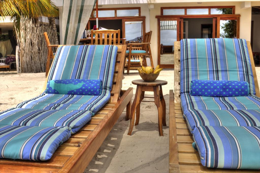 The Isabela Beach House Puerto Villamil Ngoại thất bức ảnh
