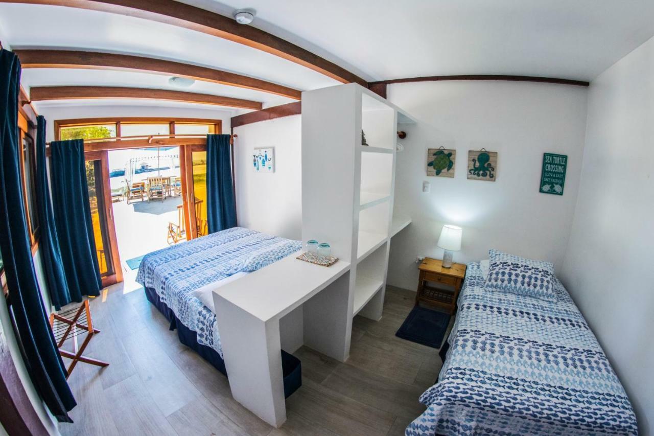 The Isabela Beach House Puerto Villamil Ngoại thất bức ảnh