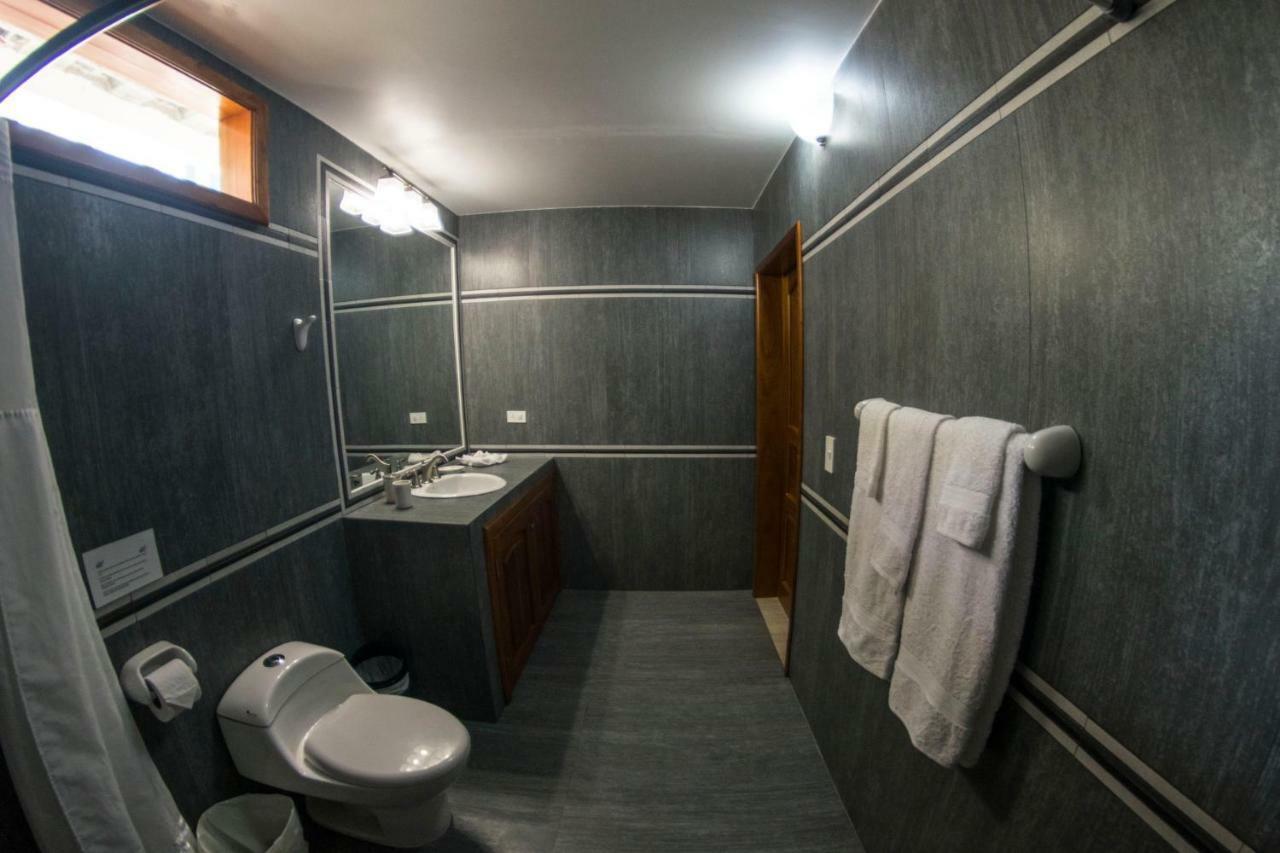 The Isabela Beach House Puerto Villamil Ngoại thất bức ảnh
